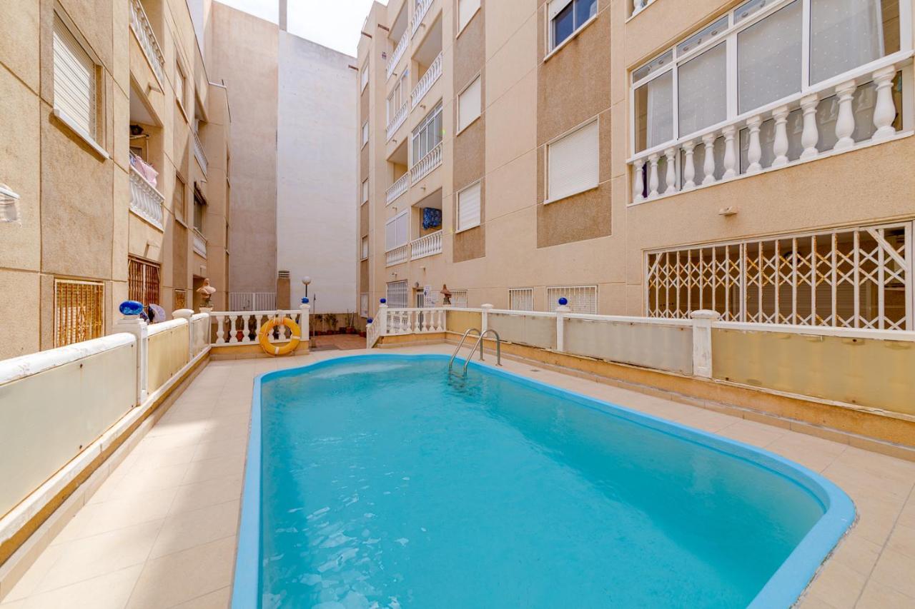 Casa Godisa Lägenhet Torrevieja Exteriör bild
