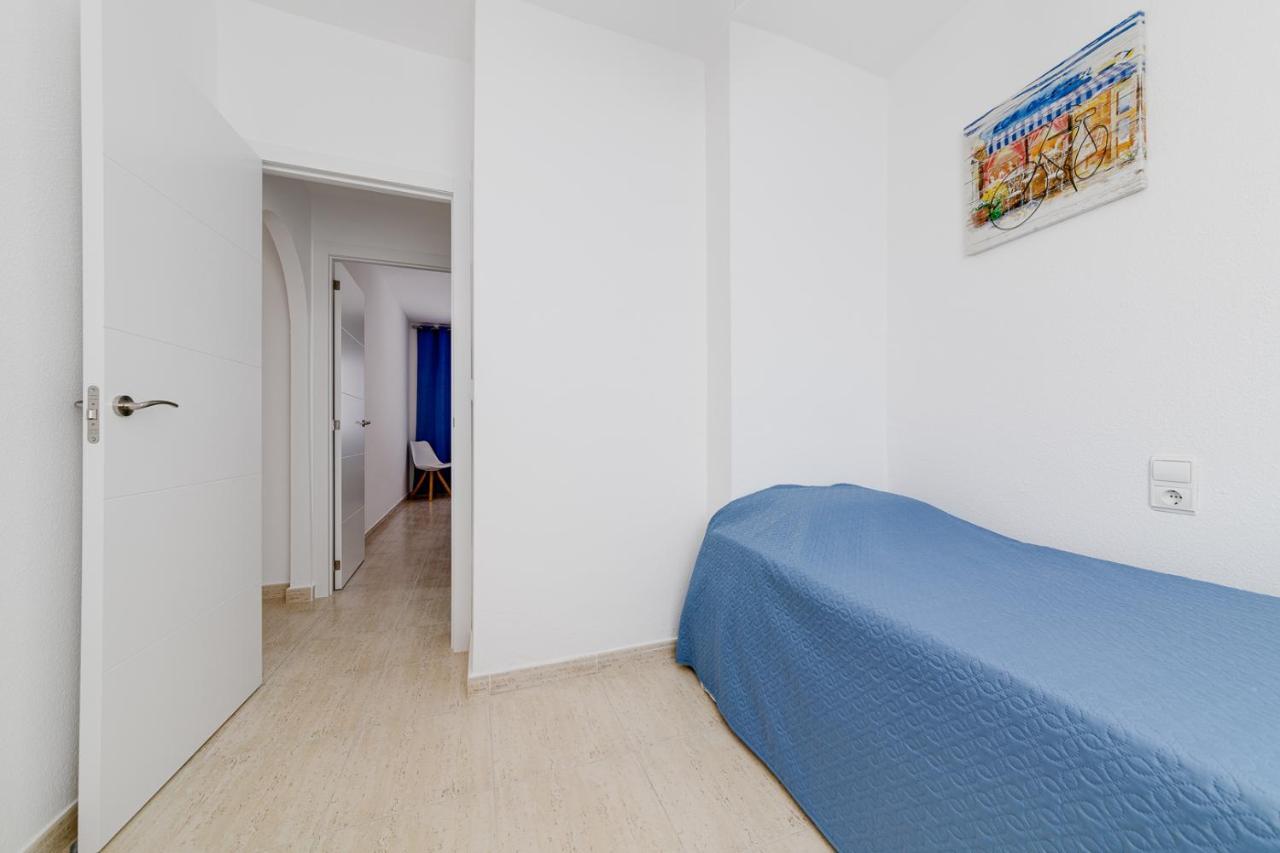 Casa Godisa Lägenhet Torrevieja Exteriör bild