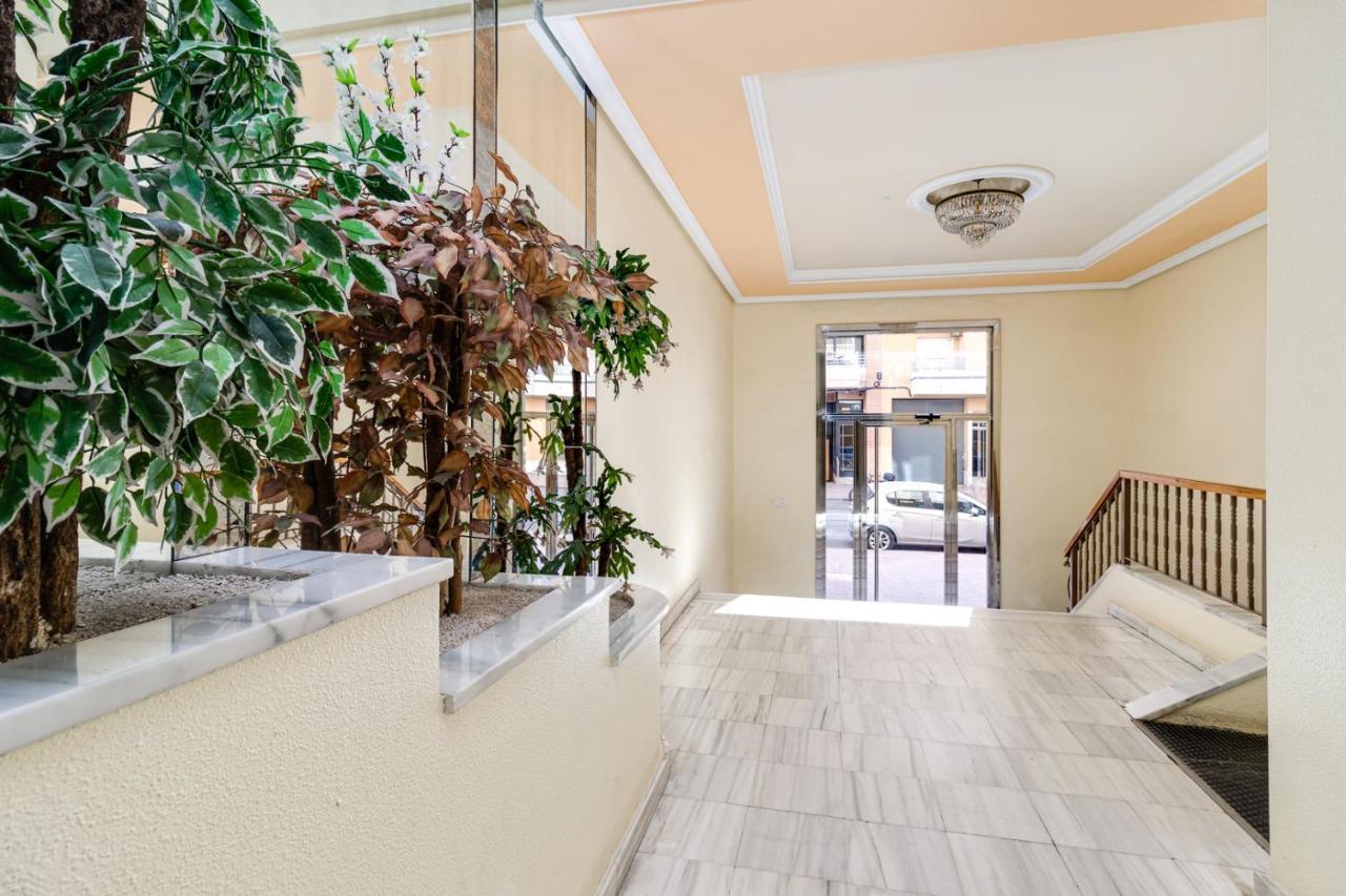 Casa Godisa Lägenhet Torrevieja Exteriör bild