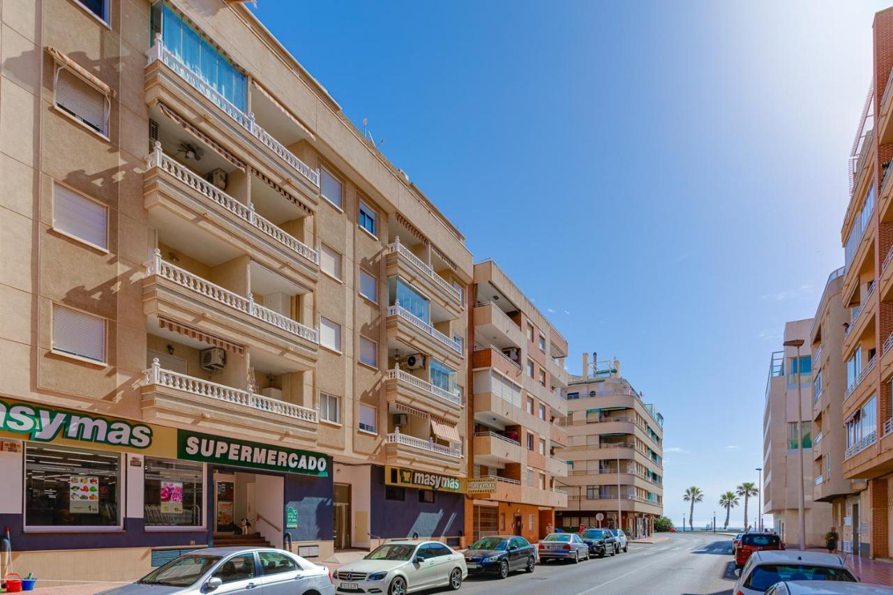 Casa Godisa Lägenhet Torrevieja Exteriör bild
