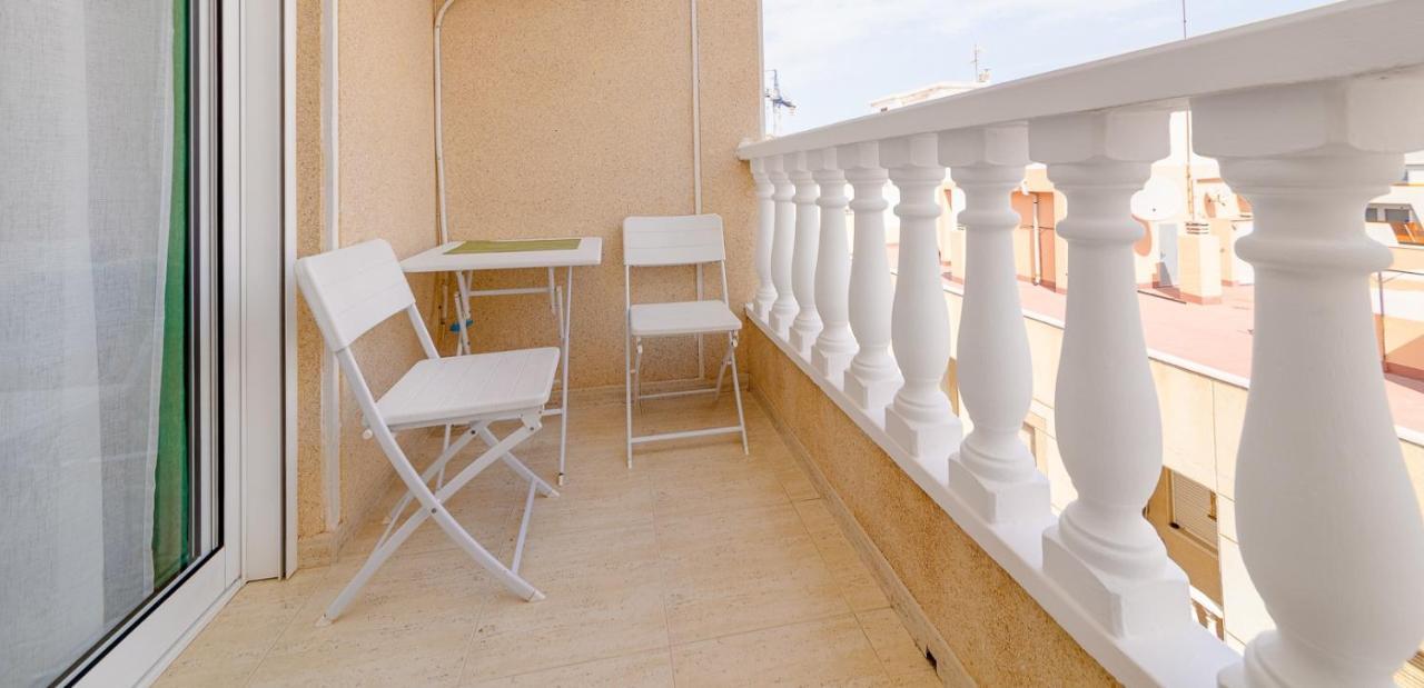 Casa Godisa Lägenhet Torrevieja Exteriör bild